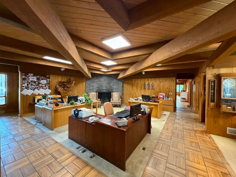 More Photos Of 900 McLean Rd, Cortland Office For Sale
