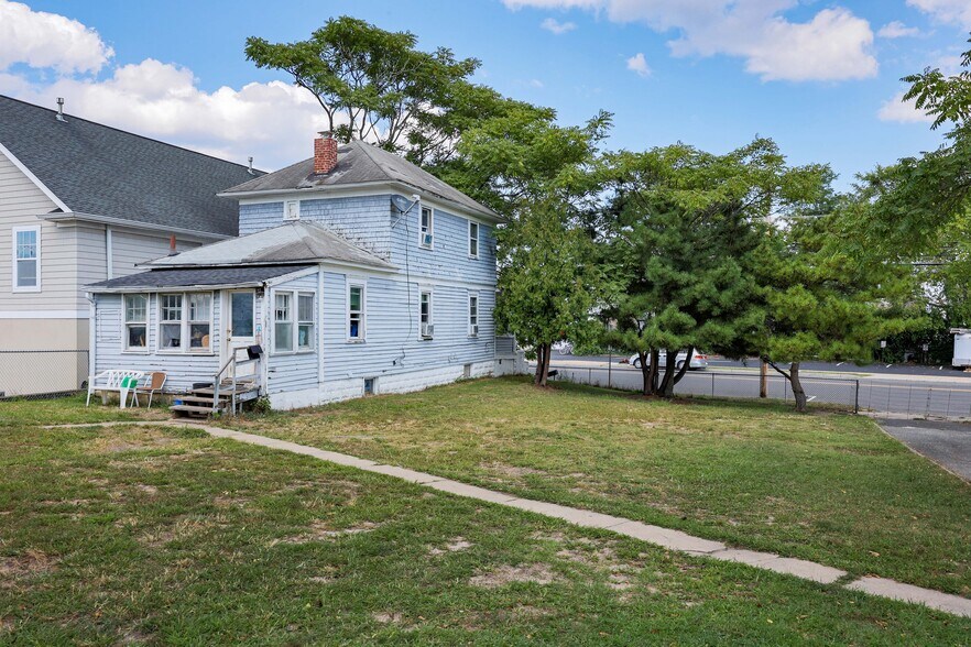 More Photos Of 1807 Main St, Lake Como Land For Sale