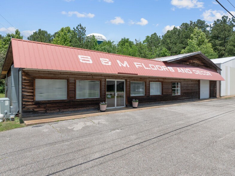 More Photos Of 364 W Main St, Decaturville Flex For Sale