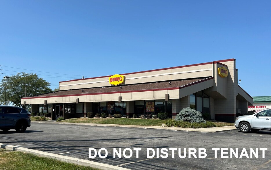 Primary Photo Of 6288 E 82nd St, Indianapolis Restaurant For Lease