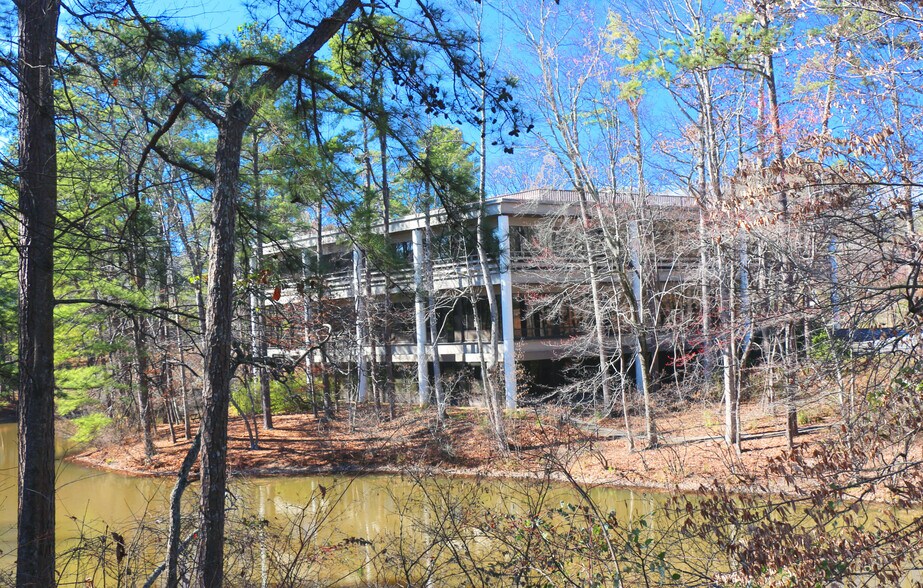 More Photos Of 330 Research Ct, Peachtree Corners Loft Creative Space For Sale