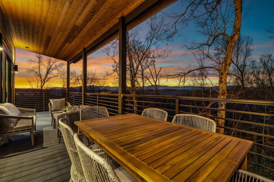 More Photos Of 514 New Venture Wy, Sevierville Hospitality For Sale