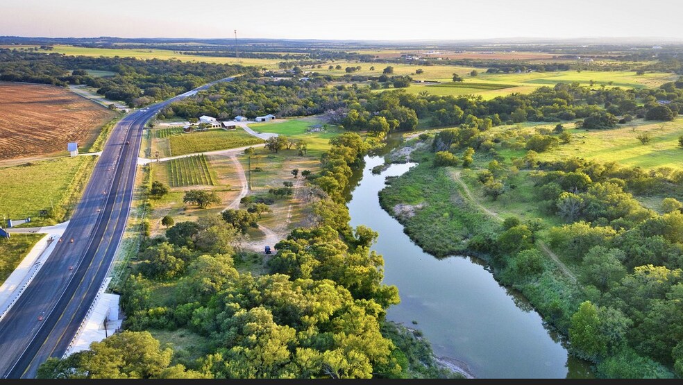 More Photos Of 13502 US 290 E, Stonewall Winery Vineyard For Sale
