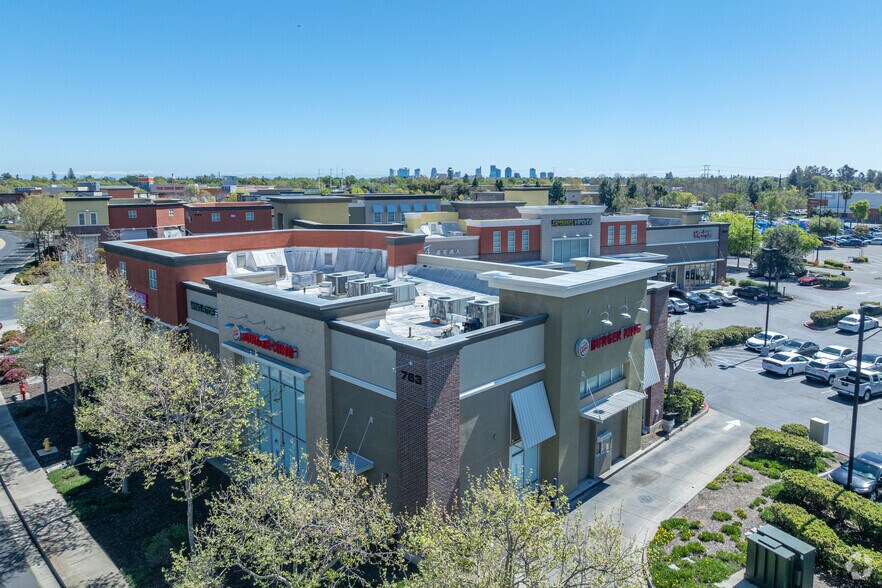 More Photos Of Riverpoint Cir @ Reed Avenue, West Sacramento Unknown For Lease