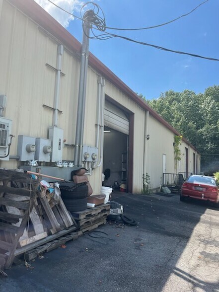 More Photos Of 1469 Old Salem Rd, Conyers Auto Repair For Sale