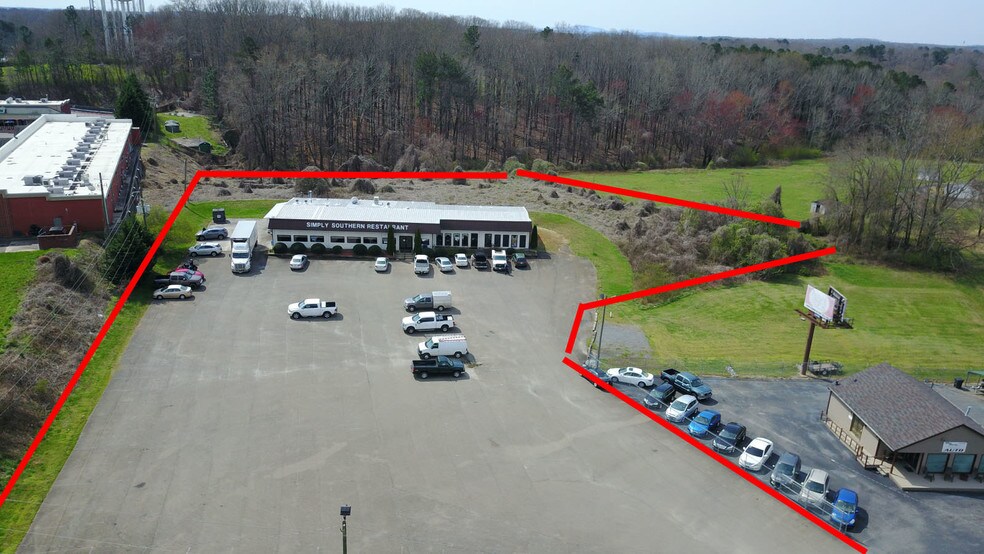 More Photos Of 12400 Cumming Hwy, Canton Restaurant For Lease