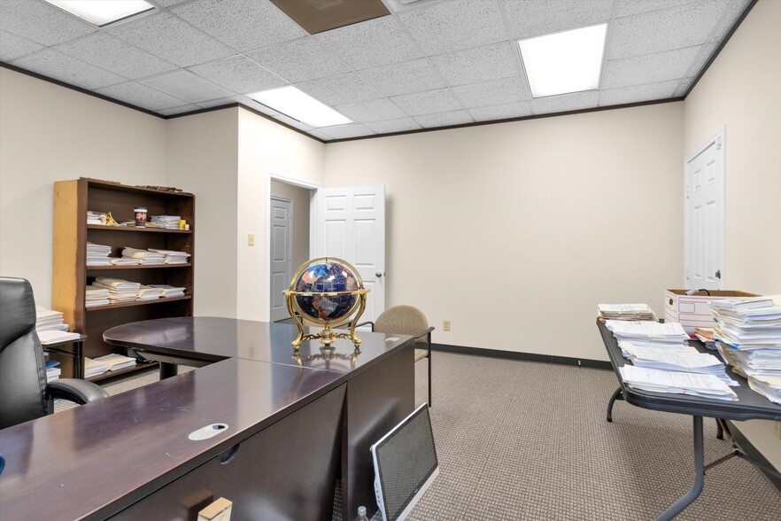 More Photos Of 22516 Aldine Westfield Rd, Spring Medical For Sale