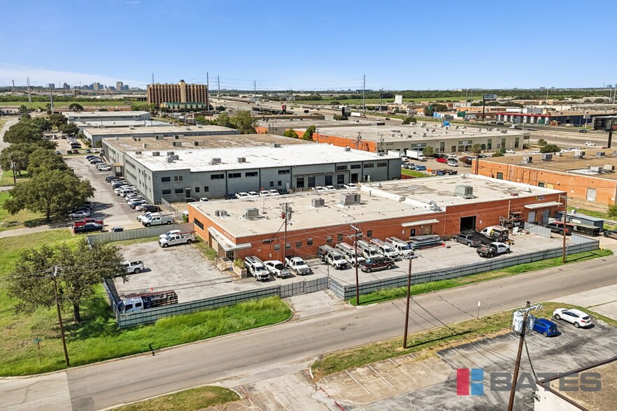 More Photos Of 8900 Ambassador Row, Dallas Distribution For Sale