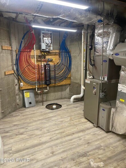 More Photos Of 738 Route 196, Tobyhanna Office For Sale