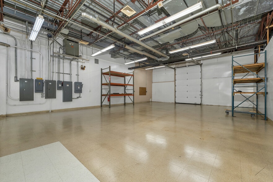 More Photos Of 200 Tilton Rd, Northfield Distribution For Lease