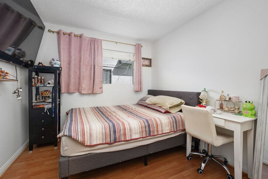 More Photos Of 13161 Adland St, Garden Grove Apartments For Sale
