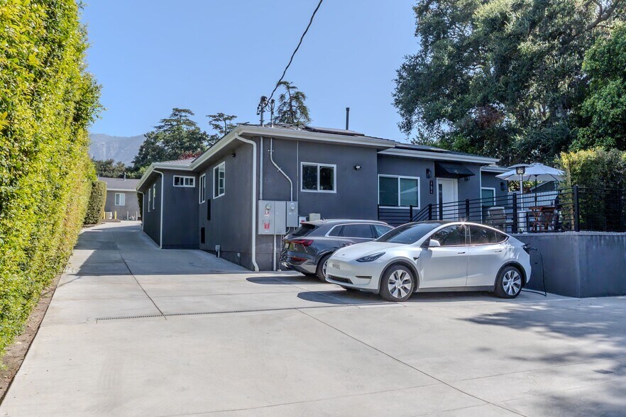 More Photos Of 2700 Prospect Ave, La Crescenta Apartments For Sale