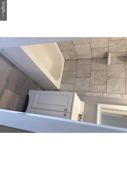 More Photos Of 841 Edge Hill Rd, Glenside Apartments For Sale