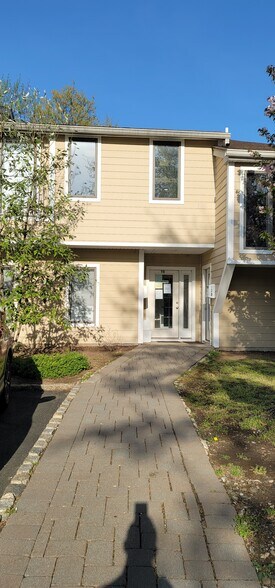 More Photos Of 364 Parsippany Rd, Parsippany Office For Sale