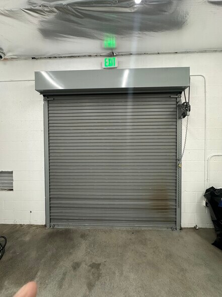 More Photos Of 5706 Cahuenga Blvd, North Hollywood Loft Creative Space For Lease