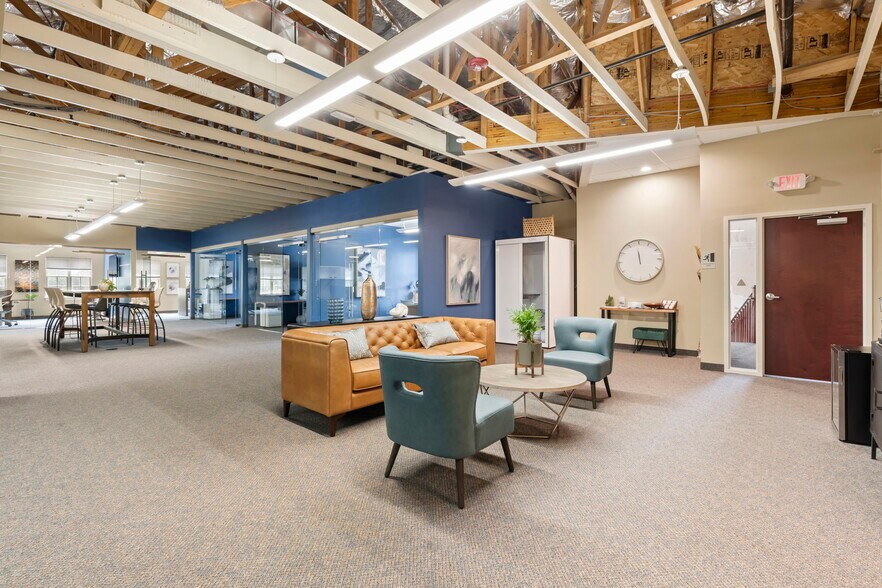 More Photos Of , Lower Gwynedd Office For Sale