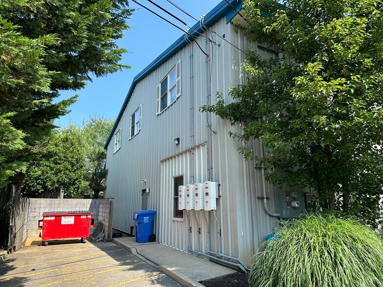 More Photos Of 747 Lacey Rd, Forked River Office For Sale