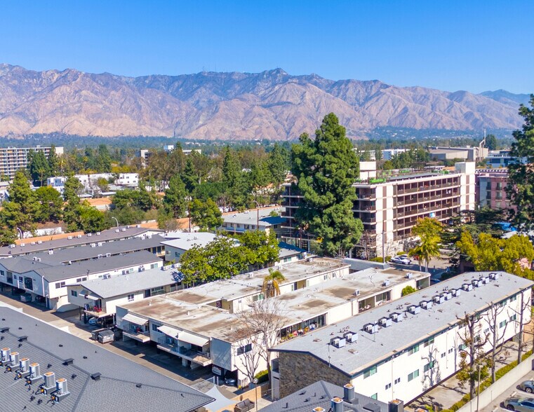 More Photos Of 265 N Oakland Ave, Pasadena Apartments For Sale