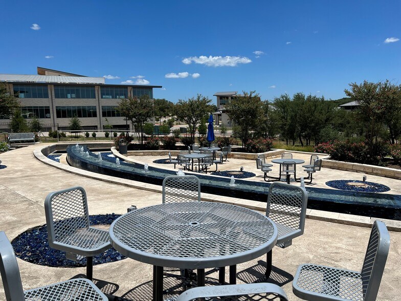 More Photos Of 7710 Rialto Blvd, Austin Medical For Lease