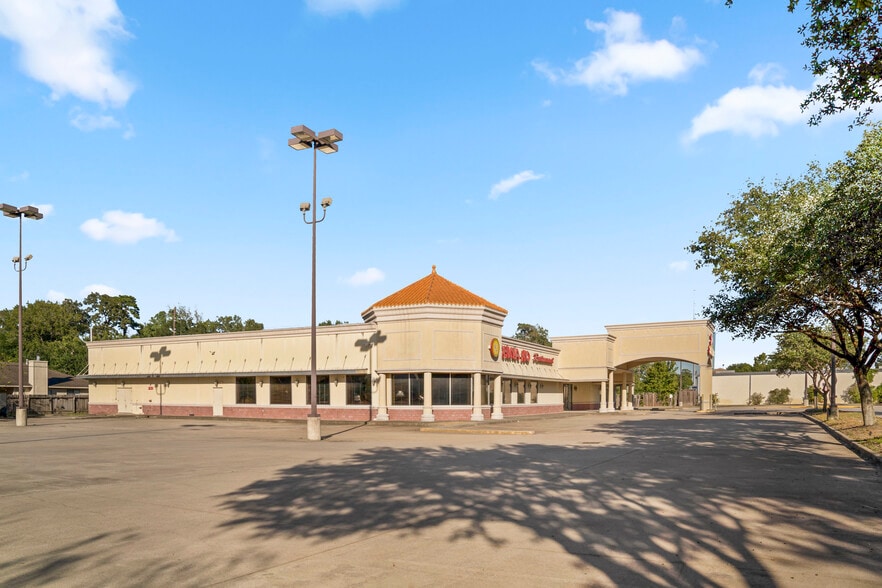 More Photos Of 5421 Fm-1960 Rd E, Humble Restaurant For Sale