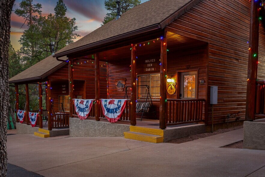 More Photos Of 1022 S Hunter Creek Dr, Payson Hotel For Sale