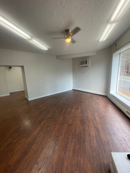 More Photos Of 209 Albion St, Wakefield Storefront For Lease