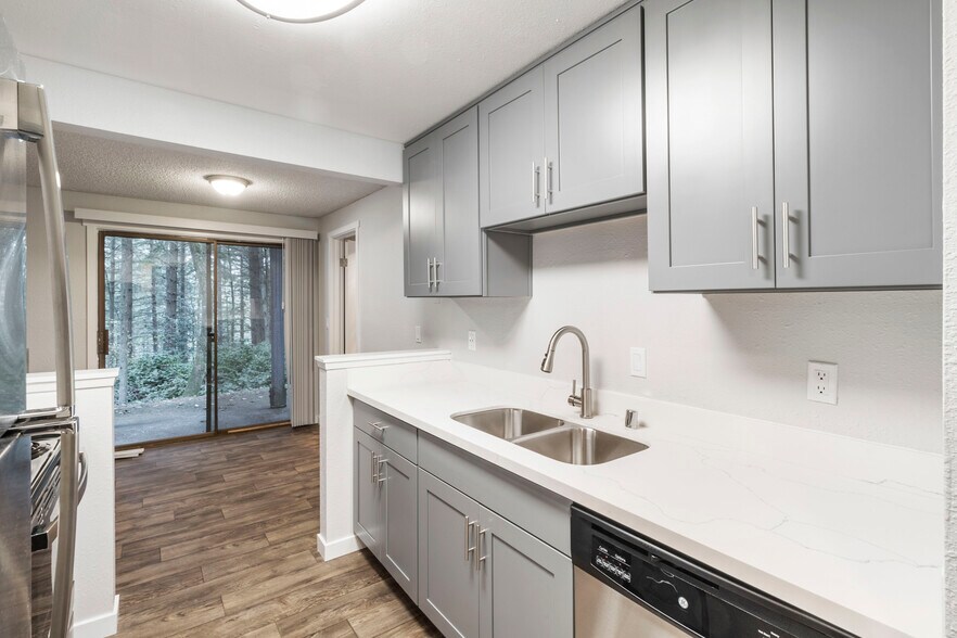 More Photos Of 34007 1st Cir S, Federal Way Multifamily For Sale