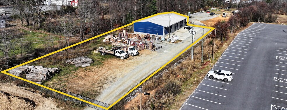 More Photos Of 985 Upward Rd, Flat Rock Warehouse For Lease