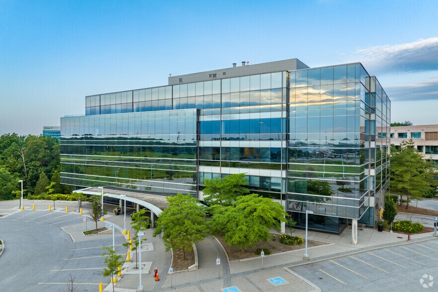 More Photos Of 5060 Spectrum Way, Mississauga Office For Lease