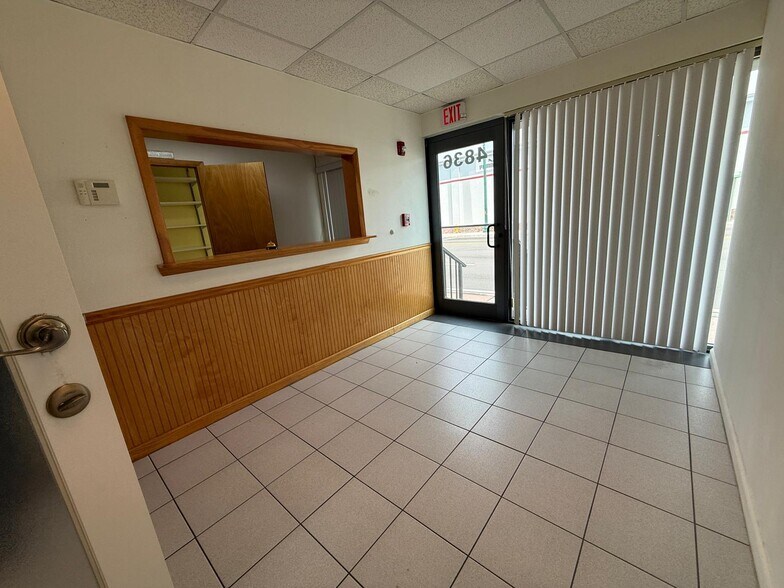 More Photos Of 801 Monterey St, Coral Gables Medical For Lease