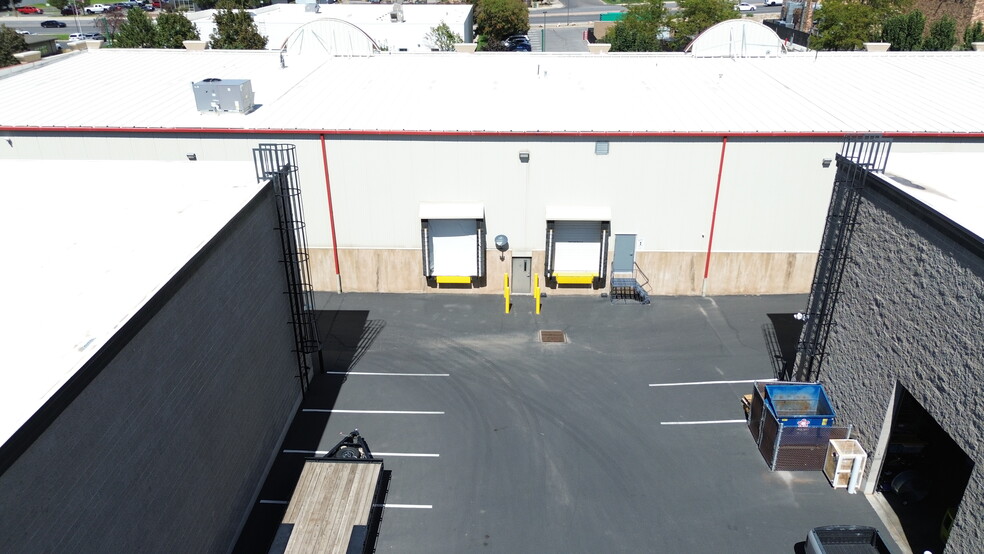 More Photos Of 1349 W 760 N, Orem Flex For Lease