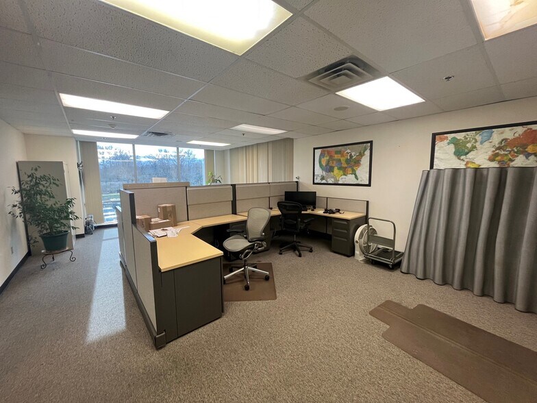 More Photos Of 2650 Rt 130, Cranbury Medical For Lease