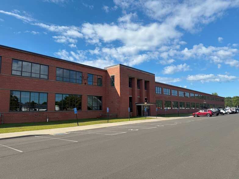 Primary Photo Of 75 Aircraft Rd, Southington Manufacturing For Lease