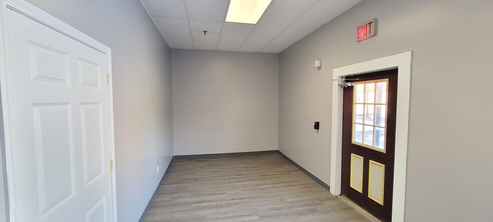 More Photos Of 37 Central Ave, Ilion General Retail For Sale
