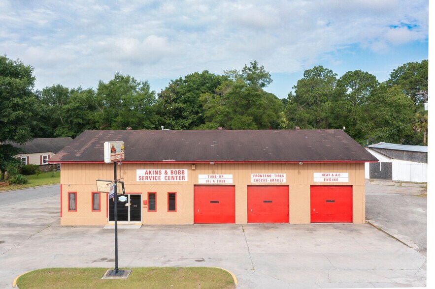 More Photos Of 2309 Skidaway Rd, Savannah Auto Repair For Lease