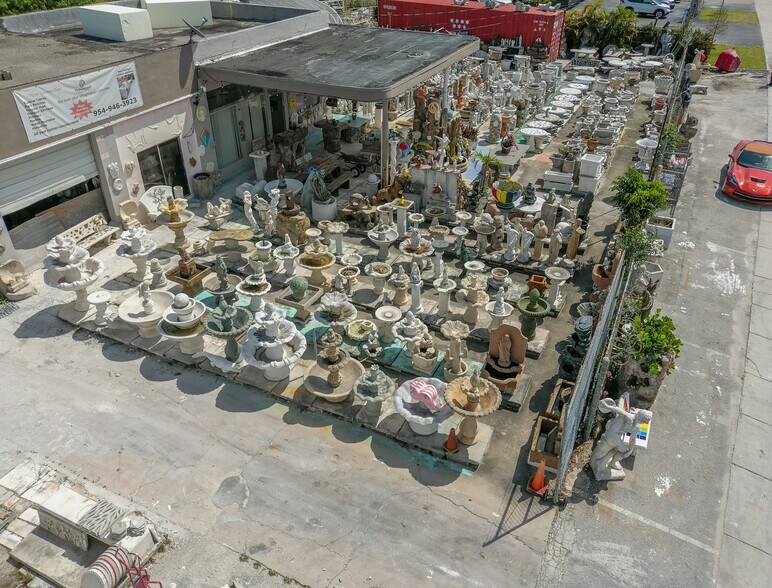 More Photos Of 1620 S Dixie Hwy, Pompano Beach Freestanding For Sale