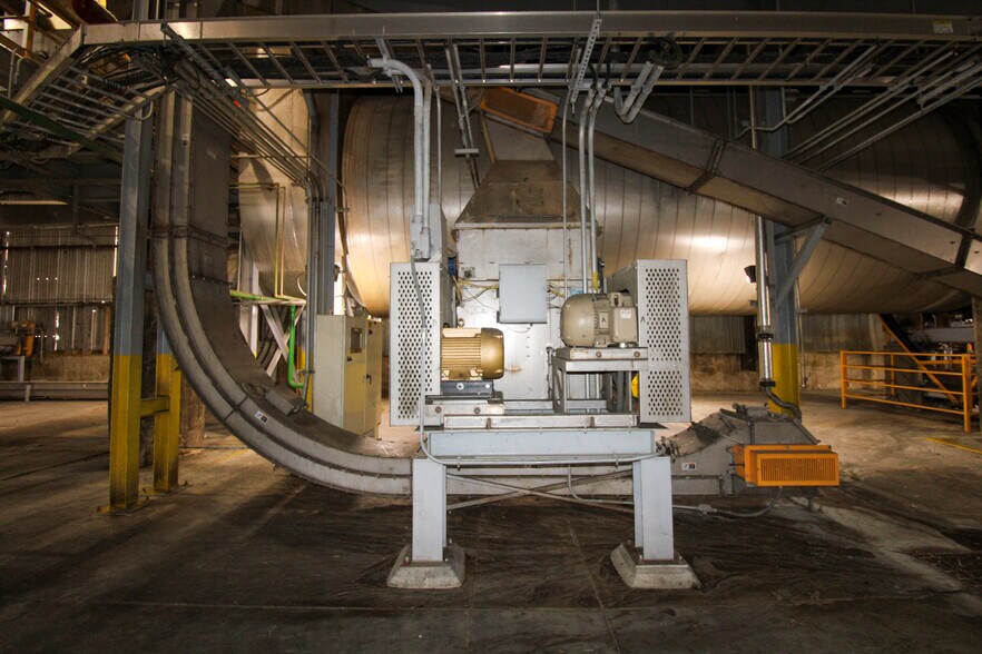More Photos Of 6059 159th St, Galva Food Processing For Sale