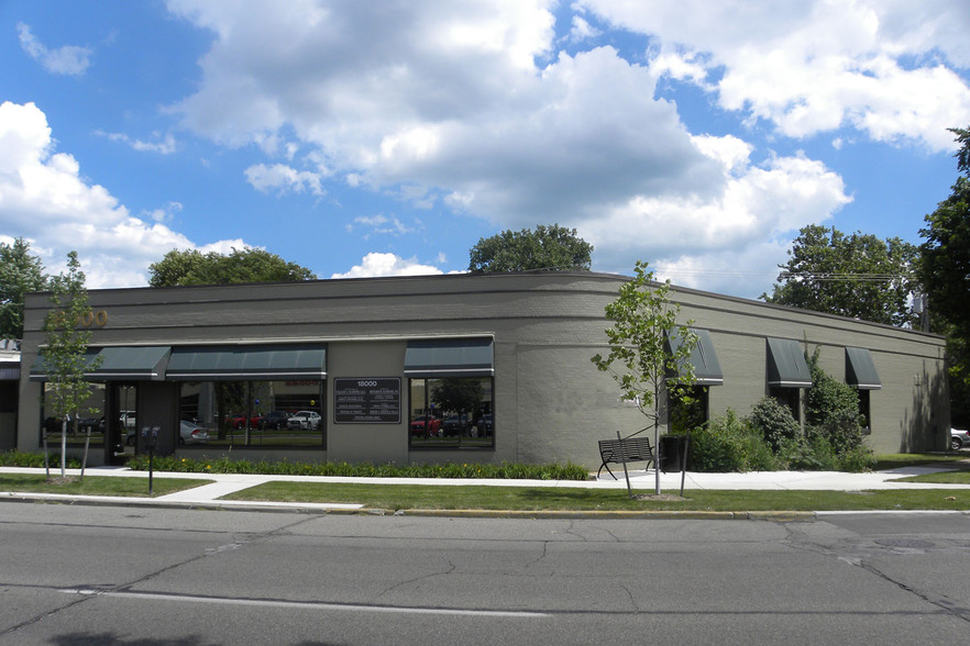 Primary Photo Of 18000 Mack Ave, Grosse Pointe Park Office Residential For Lease