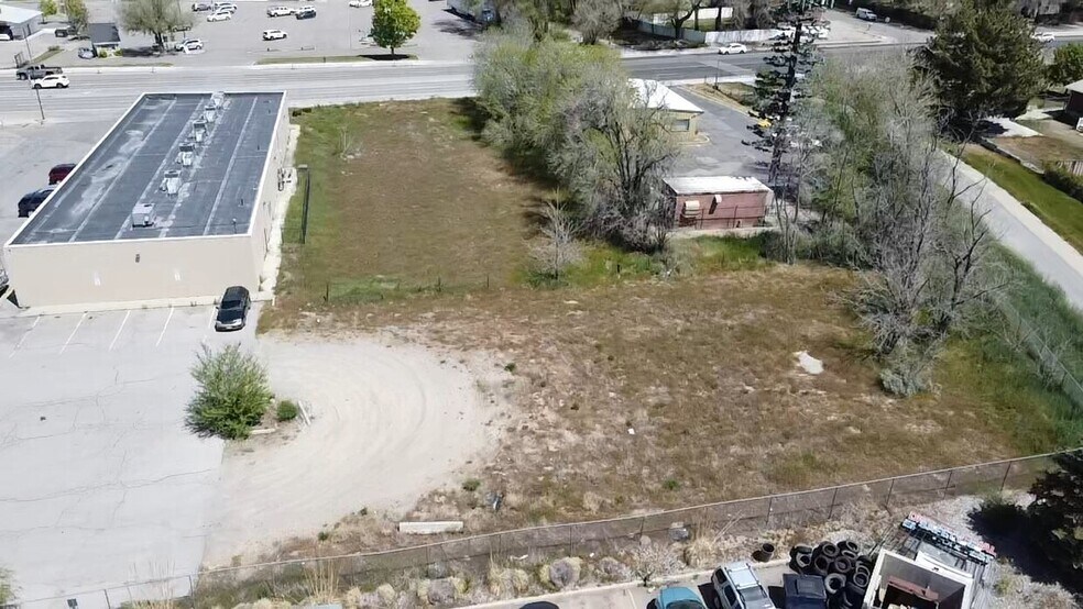 More Photos Of 750 E 10600 S, Sandy Land For Lease