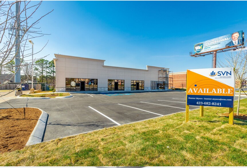 More Photos Of 1909 Gunbarrel Rd, Chattanooga Storefront For Lease