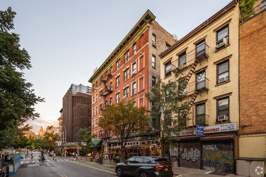 More Photos Of 58-64 Carmine St, New York Apartments For Lease