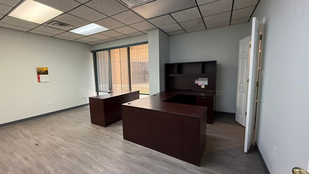 More Photos Of 1941 E 37th St, Odessa Office For Sale