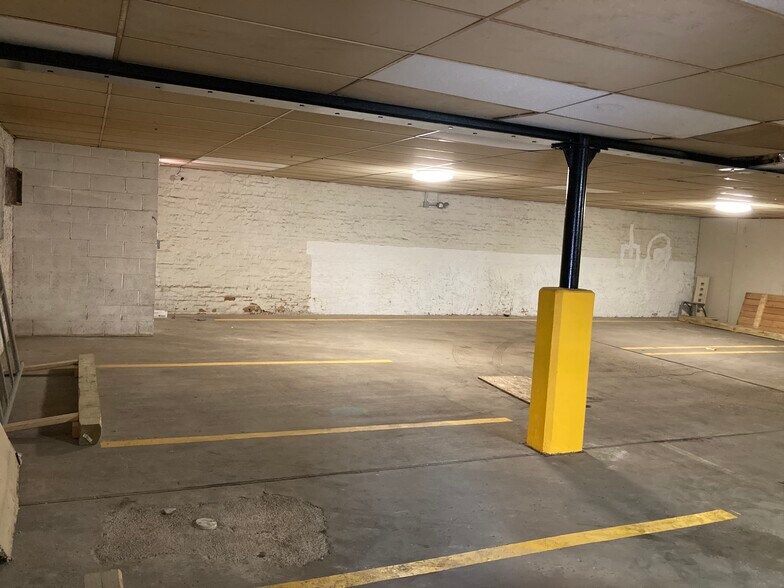 More Photos Of 5017 W 14th St, Cicero Apartments For Sale