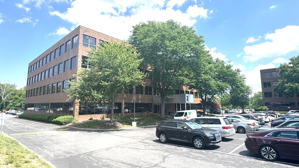 More Photos Of 6133 Rockside Rd, Independence Office For Sale