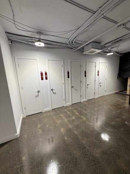 More Photos Of 87-89 George St, Brooklyn Office For Lease