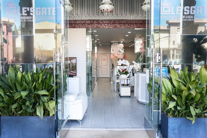 More Photos Of 969 Story Rd, San Jose General Retail For Sale
