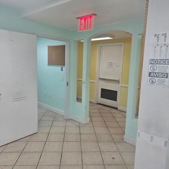 More Photos Of 311 St Nicholas Ave, Ridgewood Apartments For Lease