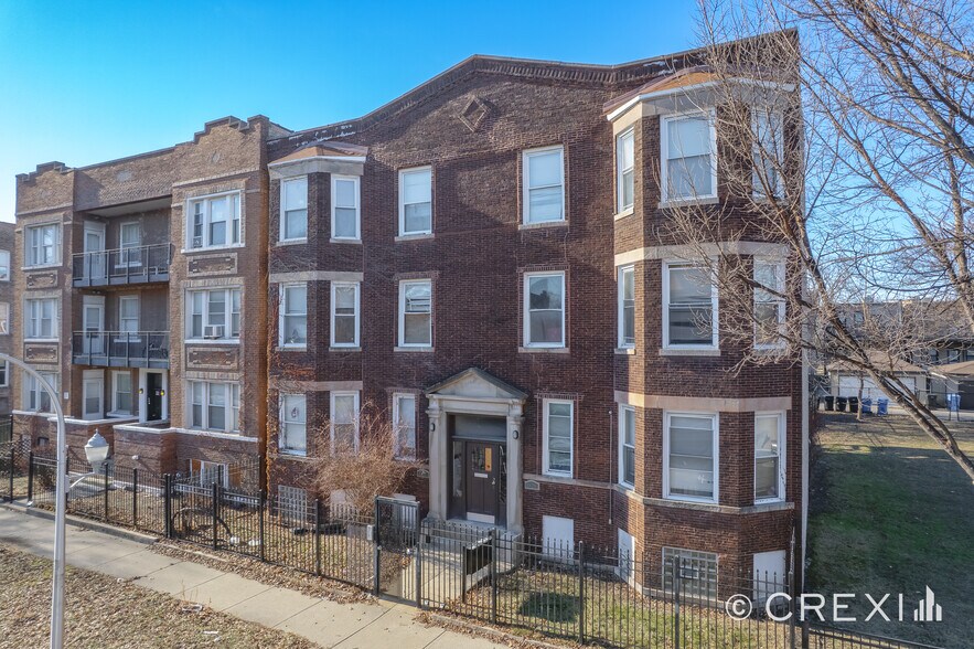 More Photos Of , Chicago Multifamily For Sale