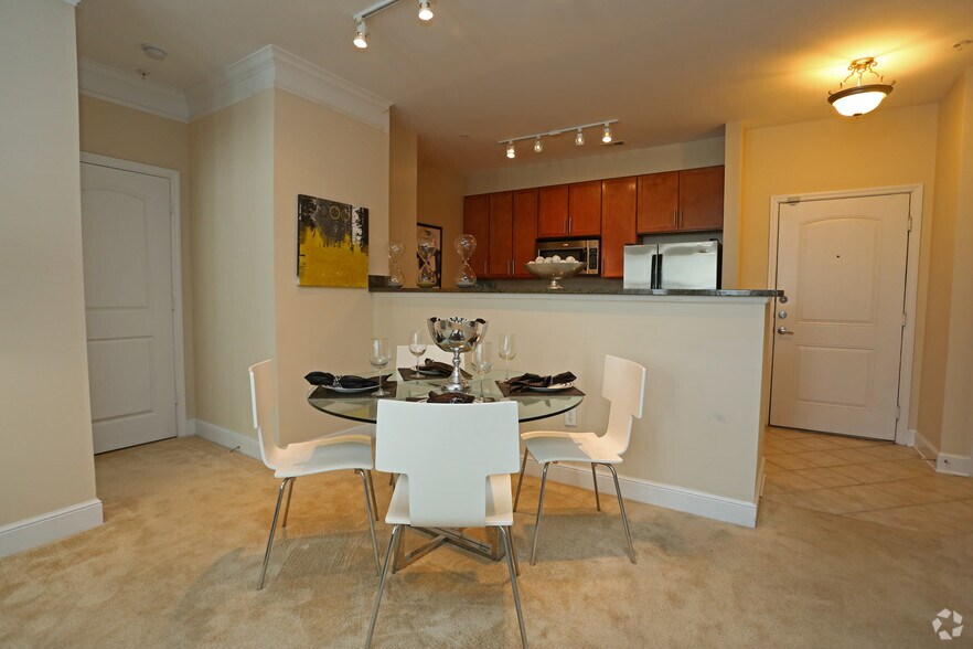 More Photos Of 1901 West St, Annapolis Apartments For Lease