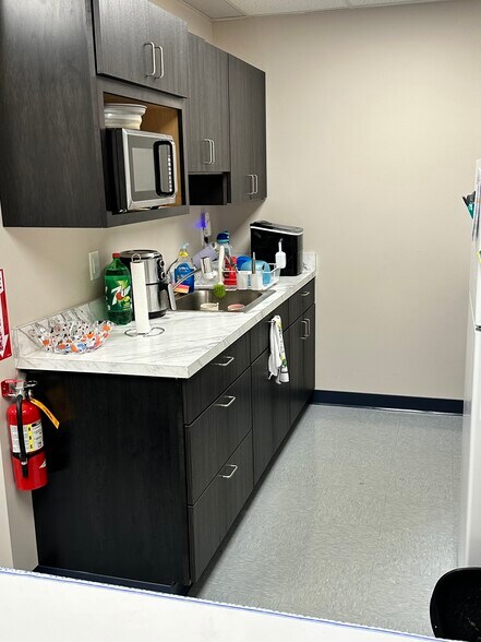 More Photos Of 5972 Rt-31, Cicero Office For Lease